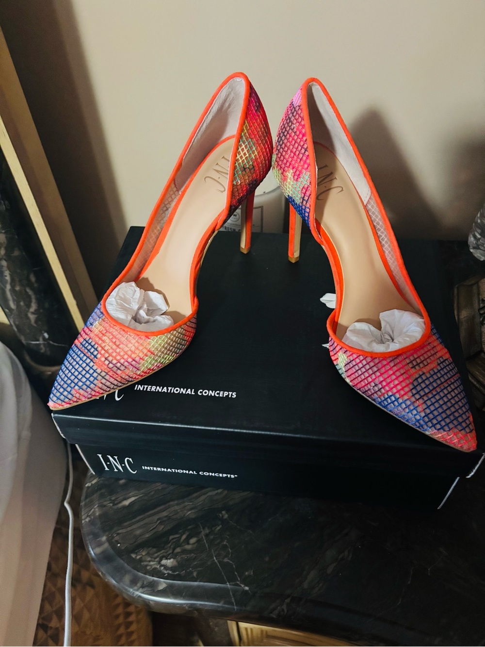 NWT - INC International Concepts Orange Multi Pointed-Toe Pumps - size 6.5